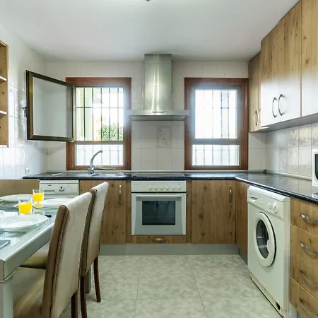 Trendyhomes Con Piscina Holiday home Roquetas de Mar